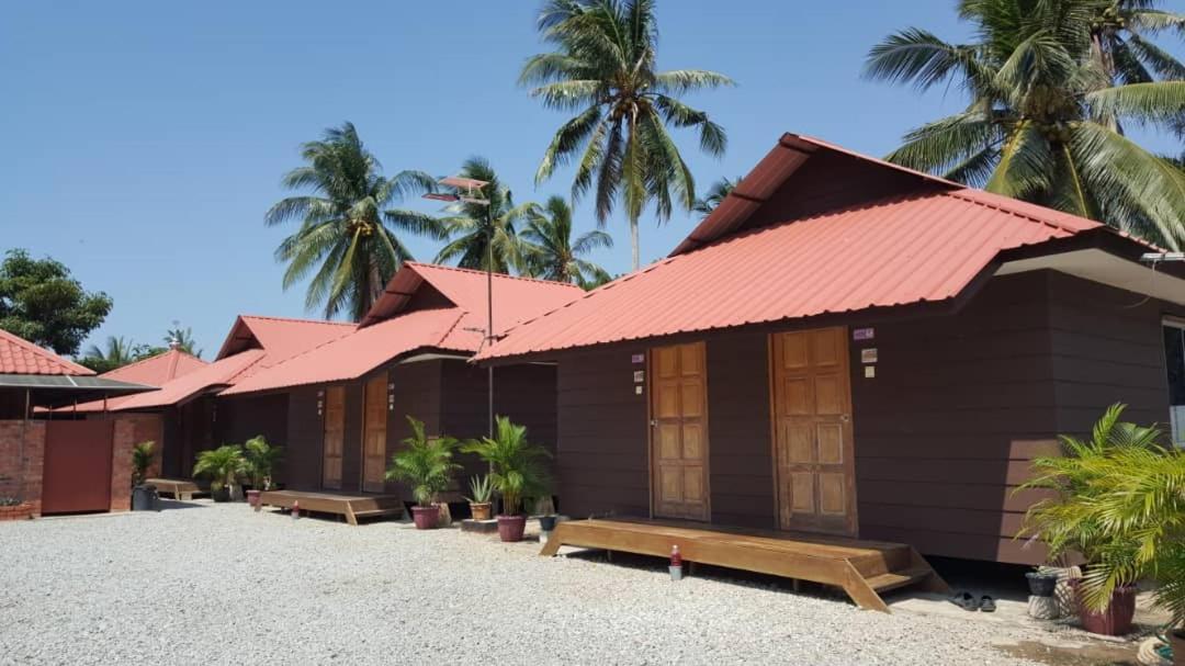 Homestay Umbai Kelana Merlimau Exterior photo