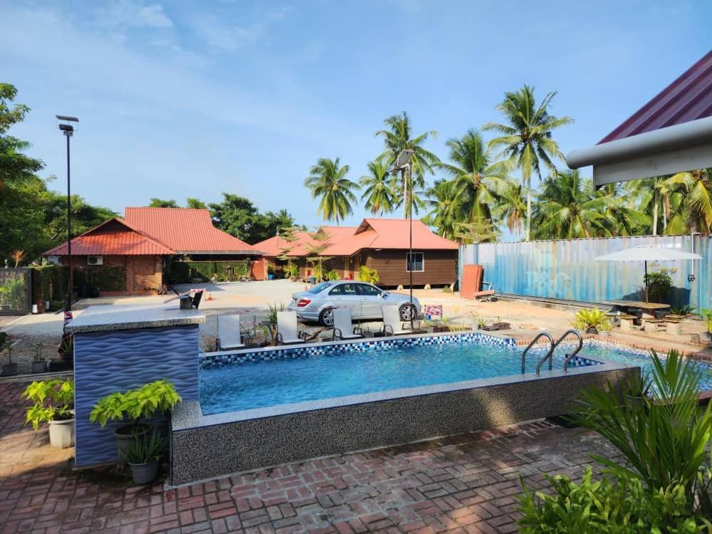 Homestay Umbai Kelana Merlimau Exterior photo