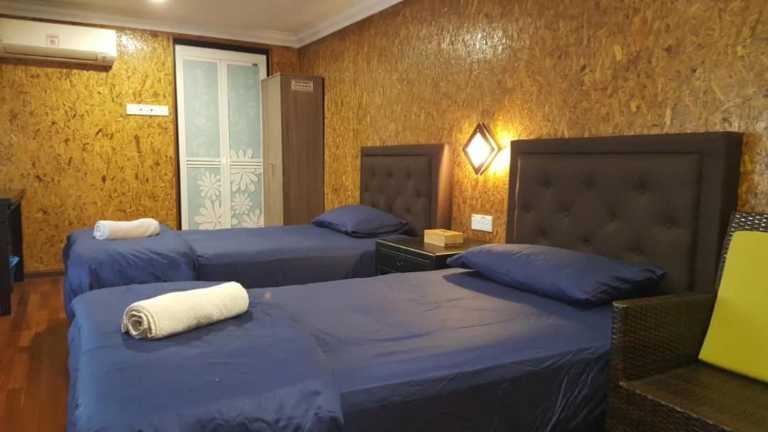 Homestay Umbai Kelana Merlimau Exterior photo
