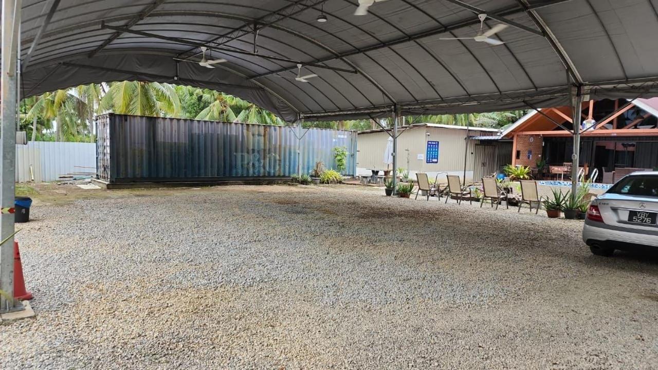 Homestay Umbai Kelana Merlimau Exterior photo
